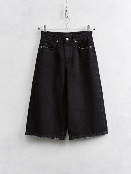 Raven Denim Bermuda – Black