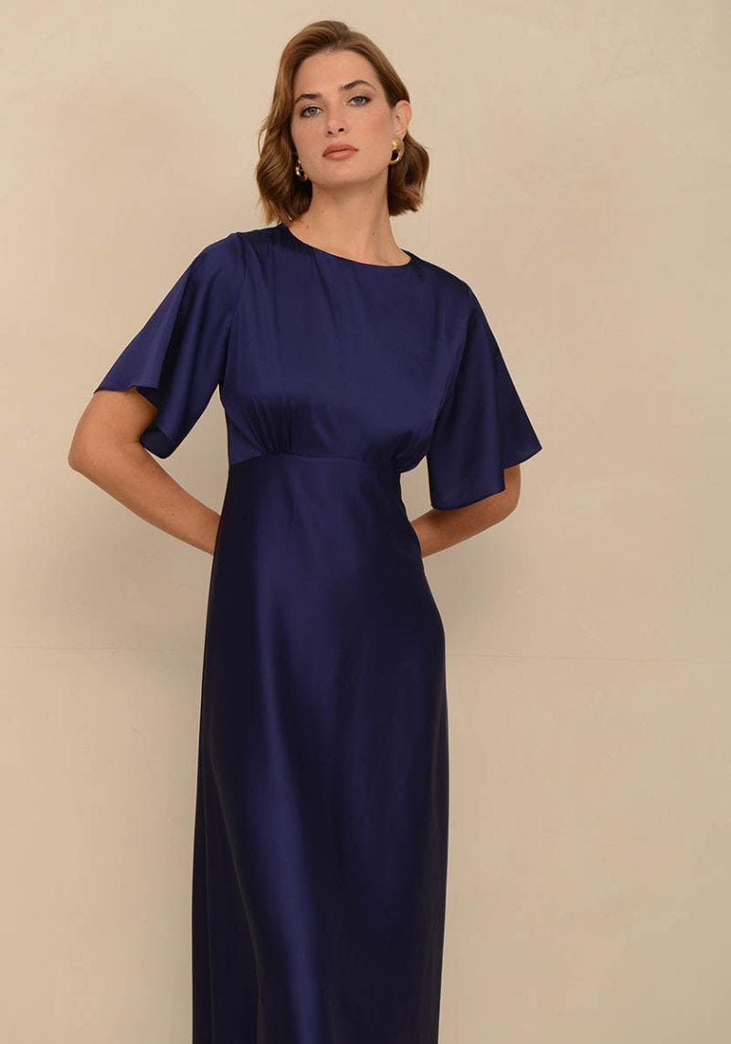 nash-02-ciler-dark-blue-skouro-ble-satin-midi-dress-forema-newseason-fallwinter-nashbyna-natashaavloniti-greekdesigner-weddingdresses-800x1143