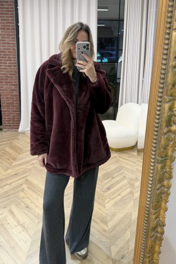 Lydia Fur Coat – Bordeaux - Image 3
