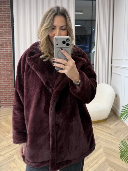 Lydia Fur Coat – Bordeaux