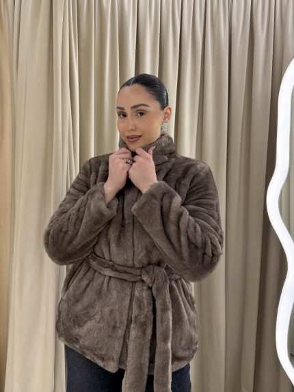 Halstatt Fur – Taupe