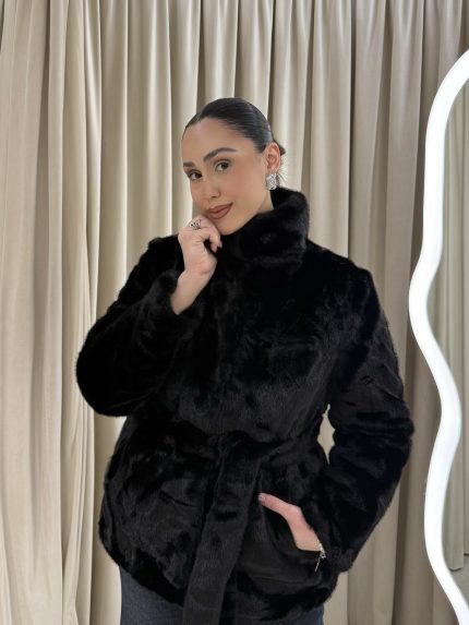 Halstatt Fur – Black