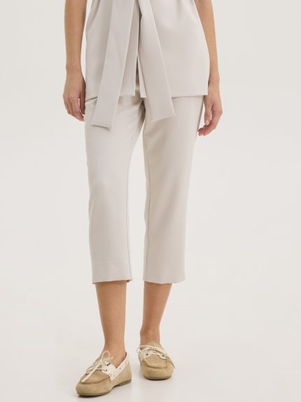 Demi Capri Pants – Ecru