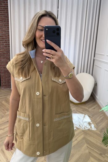 Delia Oversized Vest – Beige - Image 5