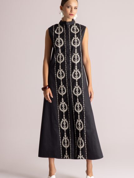 Anna Embroidered Dress – Black