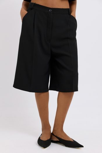 Reba Crepe Shorts – Black/Vanilla