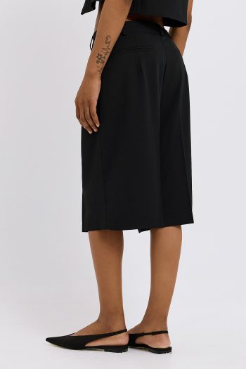 Reba Crepe Shorts – Black/Vanilla - Image 5